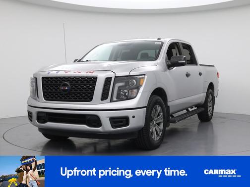 2019 Nissan Titan SV