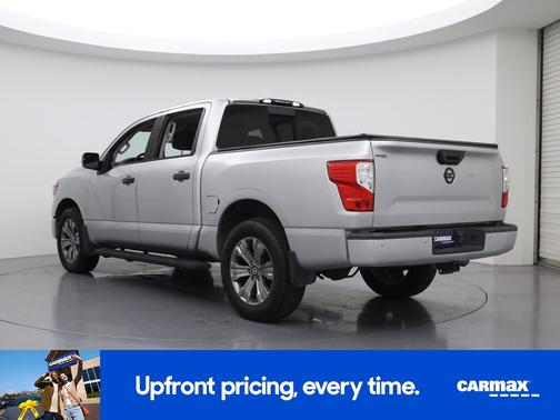 2019 Nissan Titan SV