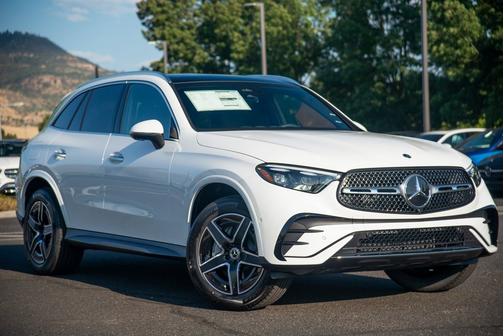 2025 Mercedes-Benz GLC 300 