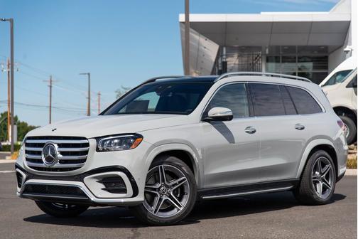 2025 Mercedes-Benz GLS 450