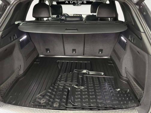 Gray 2018 Audi SQ5 3.0T Prestige