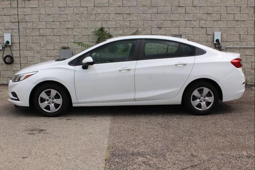 2017 Chevrolet Cruze LS