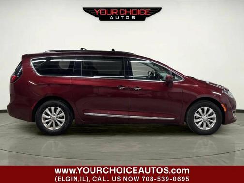 2018 Chrysler Pacifica Touring-L Plus