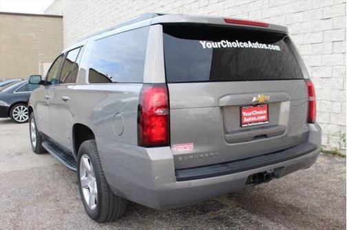 2017 Chevrolet Suburban LS