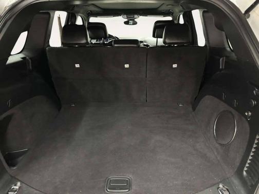 Bright White Clearcoat 2018 Jeep Grand Cherokee Trailhawk