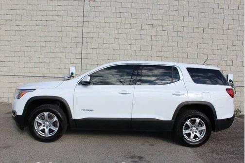 2018 GMC Acadia FWD 4dr SLE w/SLE-1