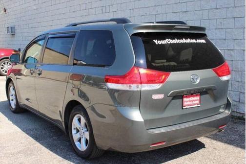 2012 Toyota Sienna LE