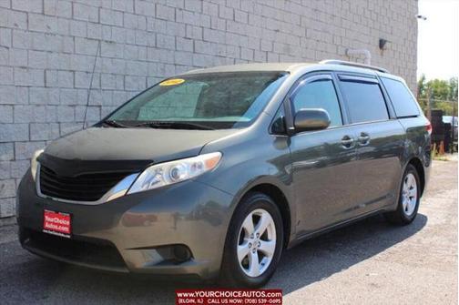 2012 Toyota Sienna LE