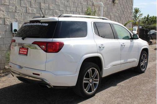 2017 GMC Acadia Denali