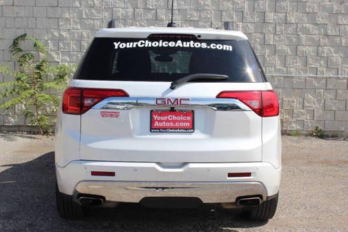 2017 GMC Acadia Denali