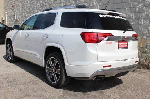 2017 GMC Acadia Denali