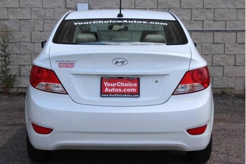 2013 Hyundai Accent SE