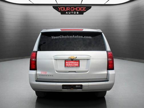 2017 Chevrolet Suburban LT