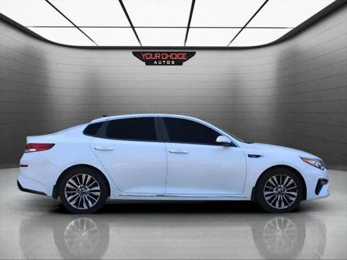 Snow White Pearl 2019 Kia Optima SX Auto