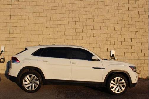 2020 Volkswagen Atlas Cross Sport 3.6L V6 SE w/Technology