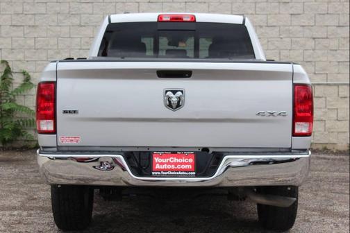 2018 RAM 1500 SLT