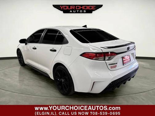 White 2022 Toyota Corolla SE
