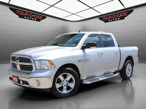 Bright Silver Metallic Clearcoat 2016 RAM 1500 4WD Crew Cab 140.5" Big Horn