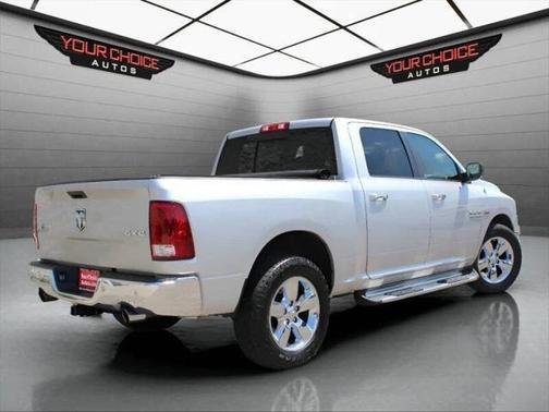 Bright Silver Metallic Clearcoat 2016 RAM 1500 4WD Crew Cab 140.5" Big Horn