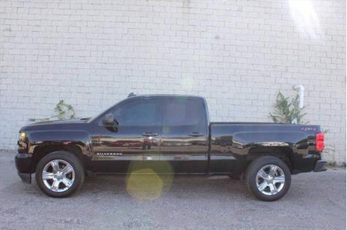 2018 Chevrolet Silverado 1500 Custom