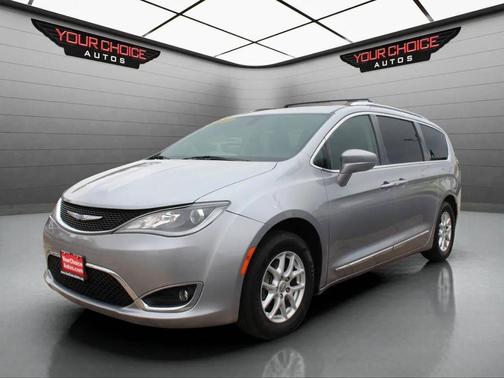 2020 Chrysler Pacifica Touring L