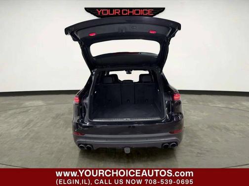 Jet Black Metallic 2019 Porsche Cayenne S