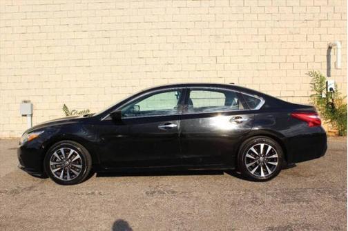 2017 Nissan Altima 2.5 SV
