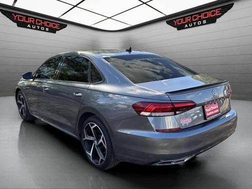 2020 Volkswagen Passat 2.0T R-Line