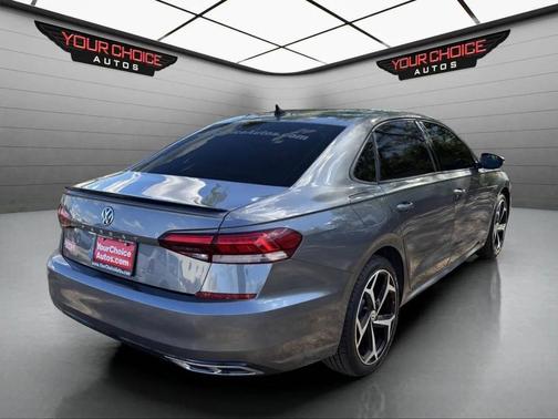 2020 Volkswagen Passat 2.0T R-Line