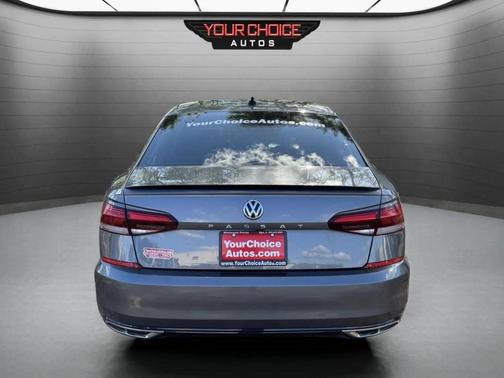 2020 Volkswagen Passat 2.0T R-Line