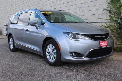 2018 Chrysler Pacifica Touring-L Plus