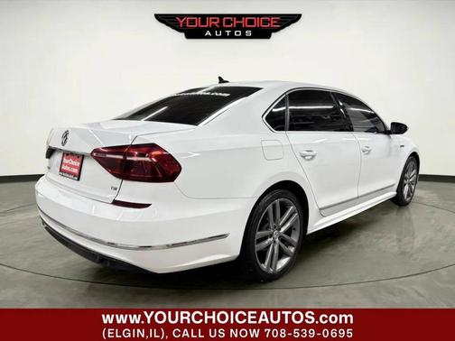 2017 Volkswagen Passat 1.8T R-Line w/Comfort
