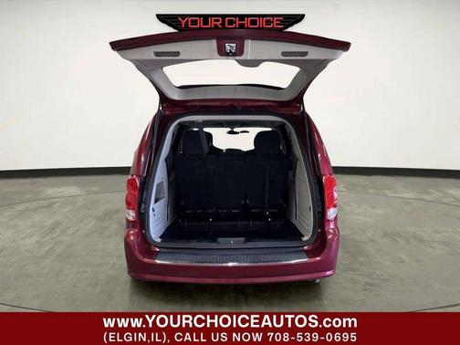 Red 2016 Dodge Grand Caravan AVP/SE