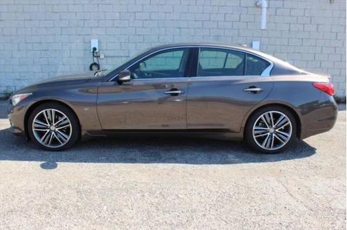 2014 INFINITI Q50 Premium