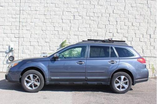 2014 Subaru Outback 3.6R Limited