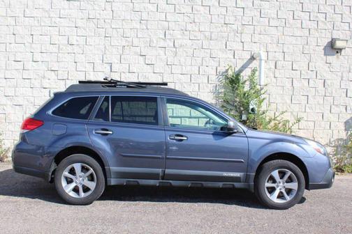 2014 Subaru Outback 3.6R Limited