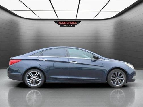 Pacific Blue Pearl 2011 Hyundai SONATA 4dr Sdn 2.0L Auto SE