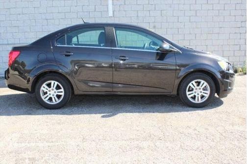 Mocha Bronze Metallic 2013 Chevrolet Sonic 4dr Sdn Auto LT