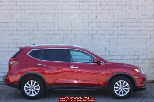 2017 Nissan Rogue SV