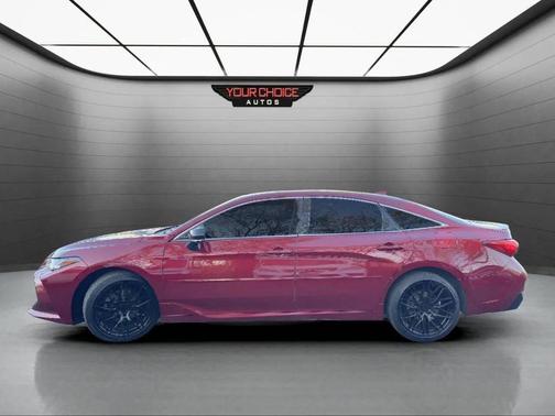 2019 Toyota Avalon Touring