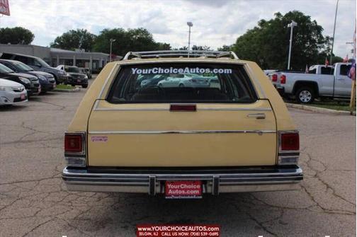 1986 Oldsmobile Custom Cruiser Base 4dr Wagon
