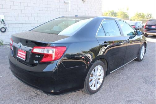 2013 Toyota Camry Hybrid XLE