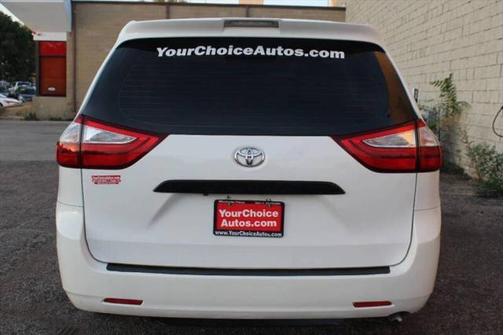 2018 Toyota Sienna SE