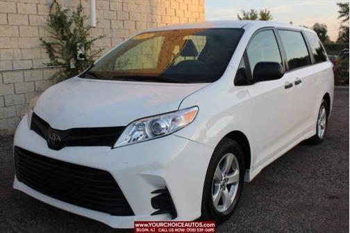 2018 Toyota Sienna SE