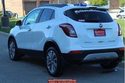 Summit White 2018 Buick Encore FWD 4dr Preferred