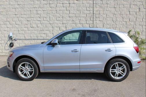 2015 Audi Q5 2.0T Premium Plus