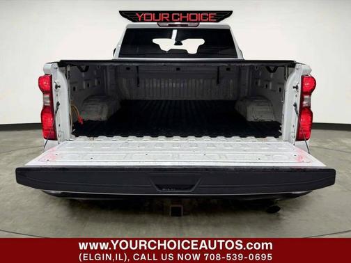 Summit White 2023 Chevrolet Silverado 2500 Custom