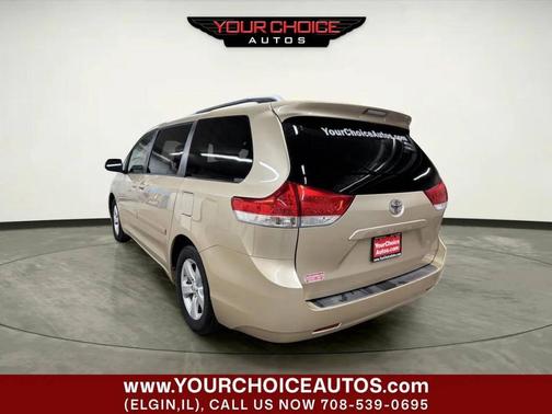 2012 Toyota Sienna LE