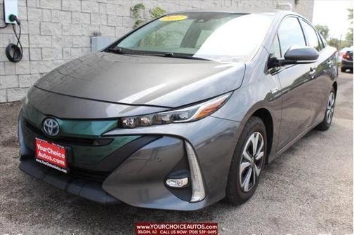 2017 Toyota Prius Prime Advanced (Natl)