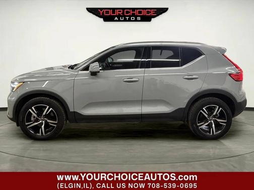 Gray 2024 Volvo XC40 B5 Core Dark Theme